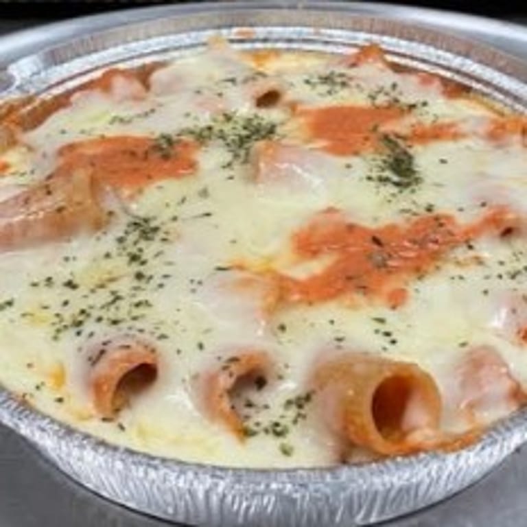 Savor Our Garlic Knots